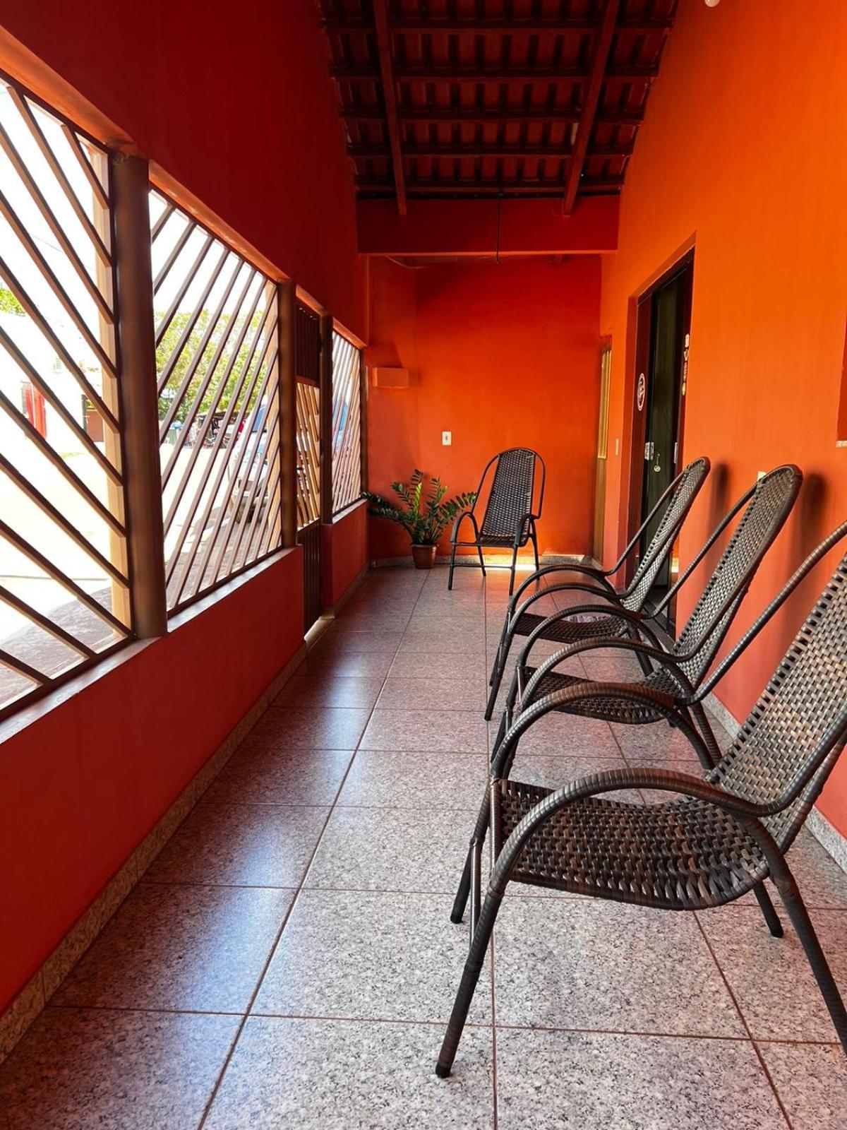 Hostel Girassol Ponte Alta do Tocantins Exterior photo